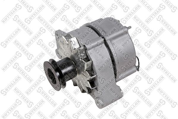 генератор! 12V 65A со шкивом \ Audi 80/100/200/Coupe, VW Golf/Passat/Jetta 1.3-2 0610823SX STELLOX
