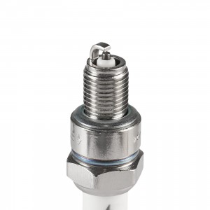 Свеча зажигания для м/т Honda/Mercury/Yamaha ан. CR6HS (VSP 3598) VSP 3598 START VOLT