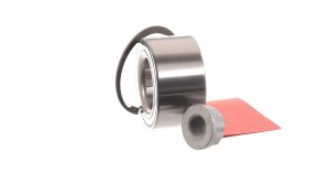 к-кт подшипника ступицы задней!\ MB GL/ML W166/X166 3.0-6.3/2.5CDI 11> VKBA6783 SKF