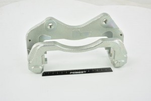 Скоба суппорта передн правая MITSUBISHI PAJERO II, SPORT  0477C-K94WFR 0477C-K94WFR FEBEST