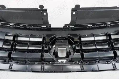 Решетка радиатора Volkswagen Jetta 7 (2020-нв) OEM3129 OEMPARTS