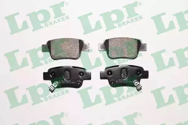 Колодки задние TOYOTA AVENSIS T25, COROLLA E15 05P1113 05P1113 LPR