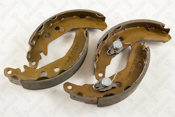 колодки тормозные барабанные!\ Ford Fiesta 1.1-1.8D 89-95 196-101-SX STELLOX