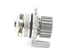 Насос водяной (помпа) 03L121011P 03L 121 011 P VAG