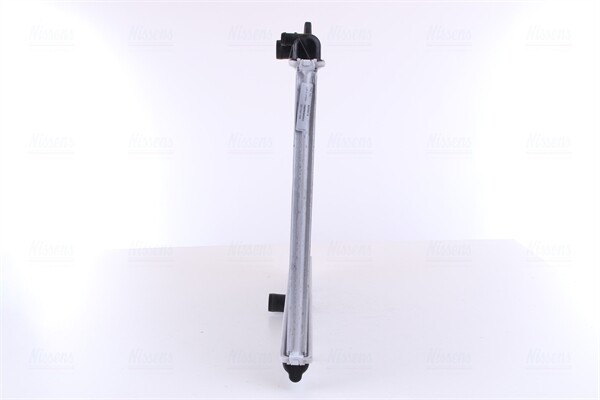 радиатор системы охлаждения!\ Peugeot 307/407, Citroen C4/C5 1.6-2.0 04> 63606A NISSENS
