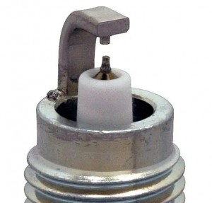 Свеча зажигания NGK 90137 DILZKAR7C11S NGK