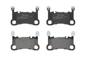 P 65 050 колодки дисковые задние!\ Porsche Cayenne III 3.6/4.8 18> P65050 BREMBO