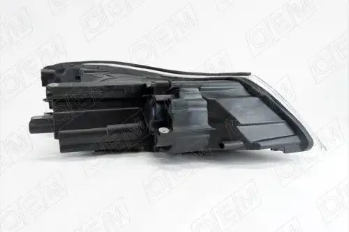 Фара левая Skoda Octavia 2 A5 2008-2013, галоген OEM0093FL OEMPARTS