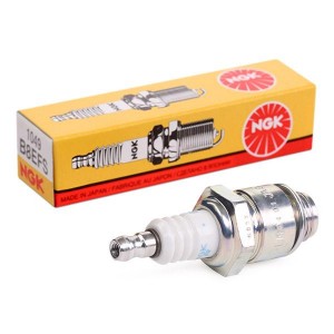 Свеча зажигания (газонокосилка,бензопила) NGK 5798 NGK