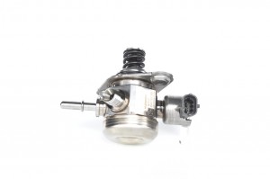 НАСОС ВЫСОКОГО ДАВЛЕНИЯ 0 261 520 305 BOSCH