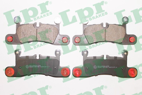 Колодки тормозные дисковые 05P1755 05P1755 LPR