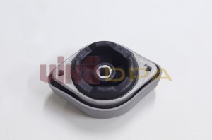 подушка КПП!\ VW Passat 2.8-2.5TDi 97> 33990030101 VIKA