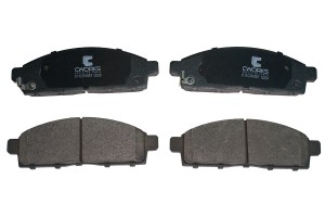 Тормозные колодки передние Low Metallic C11CR1067 C11CR1067 CWORKS