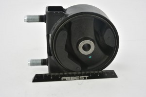 Опора двигателя SZM-RH418FR SZM-RH418FR FEBEST