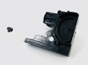 U0528268 Замок багажника U0528268 UKORAUTO