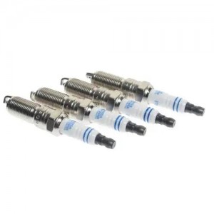 Свеча зажигания ГАЗ-3110 дв.Крайслер (комплект 4шт.) MEGAPOWER 37031135 MEGA POWER