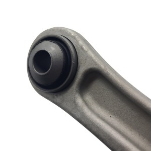 Рычаг подвески PORSCHE Cayenne 2011 ~ 2018 AUDI Q7 2006 ~ 2015 зад.прав. CQ0515R CQ0515R CTR