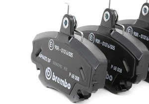 Колодки тормозные (с датчиком) P68008 P68008 BREMBO