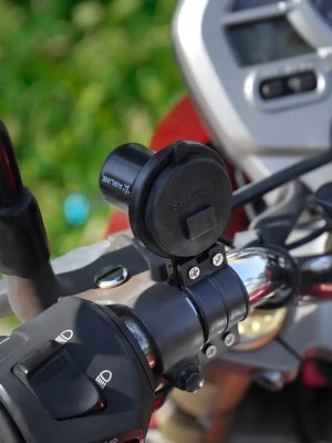 розетка USB! для мотоциклов с 1 портом (5В, 2.1А) (вкл/выкл)\ AEBJ206 AIRLINE