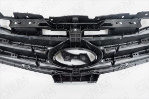 Решетка радиатора Hyundai Solaris 1 2014-2017 OEM3003 OEMPARTS