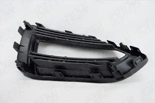 Окантовка противотуманной фары правая Hyundai Solaris 2 2017-2020, ДХО OEM1382R OEMPARTS