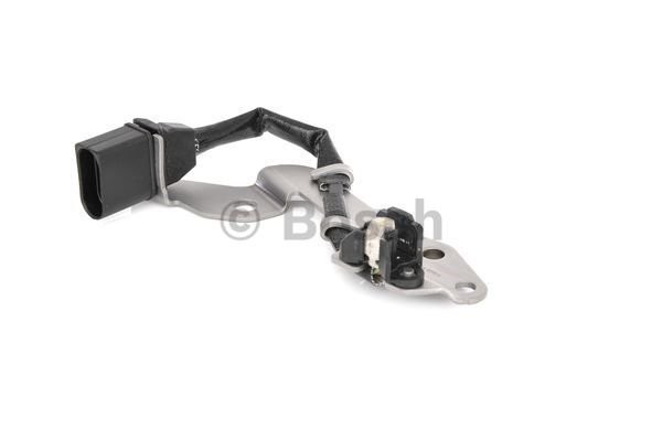 Датчик положения распредвала VW Passat B5 BOSCH 0 232 101 031 BOSCH
