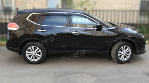 Дефлектор двери NISSAN X-Trail (14-) хромированный молдинг COBRA TUNING N15114CR COBRA TUNING