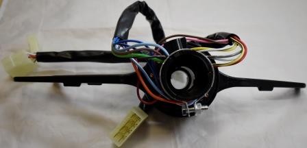 Переключатель подрулевой ВАЗ-21011,06 в сборе 3-х позиционный CARTRONIC CRTR0108689 CARTRONIC
