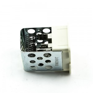 OPEL ASTRA G/ASTRA H behr OP68450782 DOMINANT