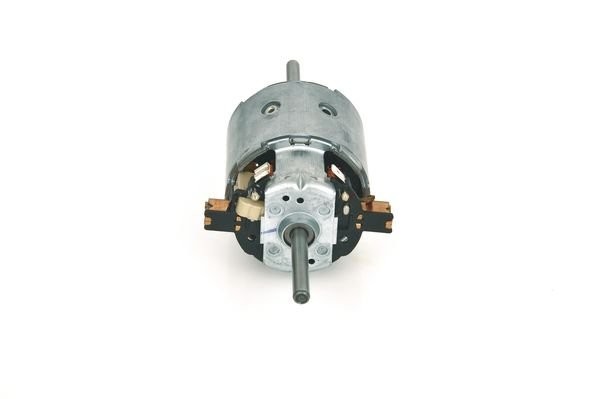 Мотор отопителя MAN M/F 90, L/M 2000; Volvo 10/12; FL 608-619, FL 6, -- chassis  0130111116 BOSCH