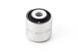 Сайлентблок AUDI A4 рычага переднего OE 4E0 407 181 B VAG