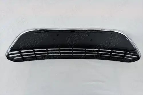 Решетка в бампер нижняя Ford Focus 2 2008-2011, под хром, текстурная OEM3693 OEMPARTS