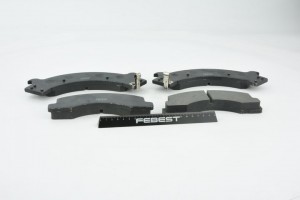 колодки тормозные дисковые передние!\ Isuzu Elf/Hino 300 0201-F22F FEBEST