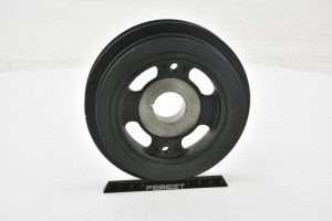 Шкив коленвала SUZUKI JIMNY SN413 1998-2018 SZDS-SN413 SZDSSN413 FEBEST