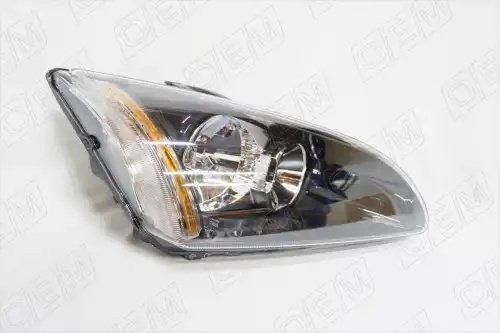 ФАРА ПРАВАЯ FORD FOCUS 2 2004-2008 ГАЛОГЕН ЧЕРНАЯ OEM0056FR OEM0056FR OEMPARTS
