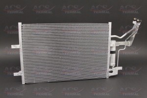 MAZDA3 / MAZDA5 560 x 382 x 16 104902 TERMAL