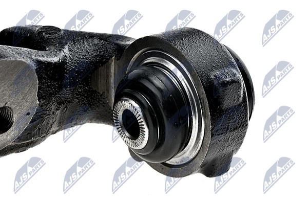 кулак поворотный левый!\ Toyota Rav4 Aca3/Gsa3 05-13 ZZTTY001 NTY