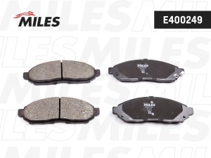 Колодки тормозные передние (без датчика) (Смесь Low-Metallic) (NISSAN NAVARA/PAT E400249 MILES