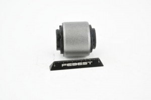 Сайлентблок задн поперечн тяги HYUNDAI I30 16-, SONATA 14-, KIA OPTIMA 15- VWAB- VWAB-018 FEBEST