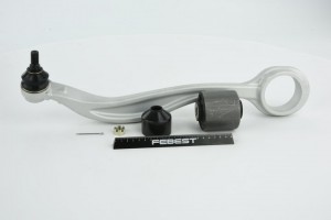 Рычаг подвески MERCEDES C (W204) передней верхний левый FEBEST 1625-204FLH FEBEST