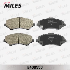 Колодки тормозные передние (Смесь Low-Metallic) CHRYSLER VOYAGER/JEEP CHEROKEE/W E400550 MILES