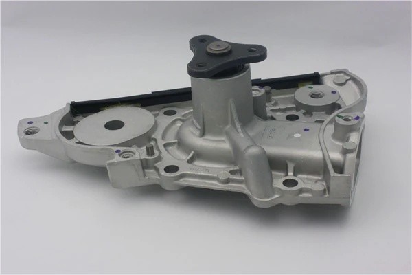 Насос водяной MAZDA 323 (94-98) (1.5) GMB GWMZ39A GMB