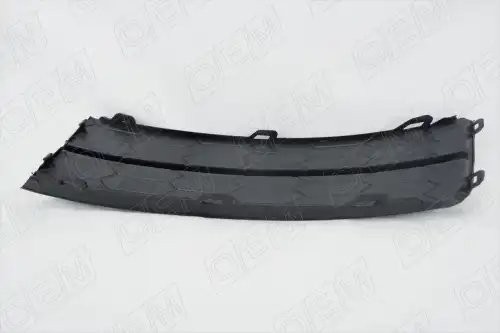 Заглушка противотуманной фары правая Skoda Rapid  2012-2017 OEM1479R OEMPARTS