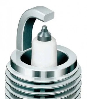 Свеча зажигания NGK 6643 LZKAR6AP-11 NGK
