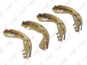 колодки барабанные!\ Honda Jazz II 1.2-1.4i 02> BS-3404 LYNXAUTO