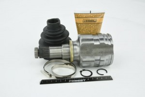 ШРУС внутренний TOYOTA AVENSIS ADT27#/ZRT27# 2008- 0111-ZRT270 0111-ZRT270 FEBEST