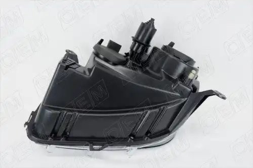 Фара правая Renault Duster 1 2011-2015, светлая OEM0102FR OEMPARTS