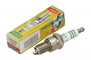 Свеча зажигания Ir IW20 DENSO