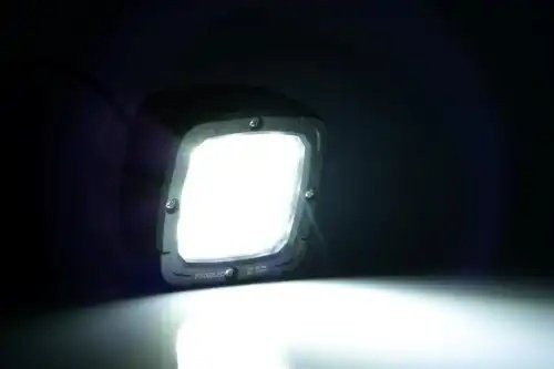 фара рабочего освещения 24V! 9 LED, 650Lm, ADR, провод 1.5м\ FT063LED FRISTOM
