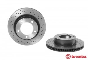 Диск тормозной передний перфорированный TOYOTA LAND CRUISER 200 09.A966.1X 09A9661X BREMBO